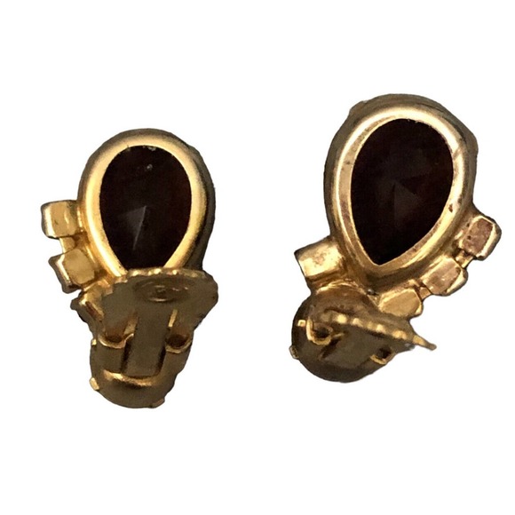 VTG DeLizza & Elster JULIANA Gold Tone Purple Glass Rhinestone Clip Earrings - Picture 2 of 8